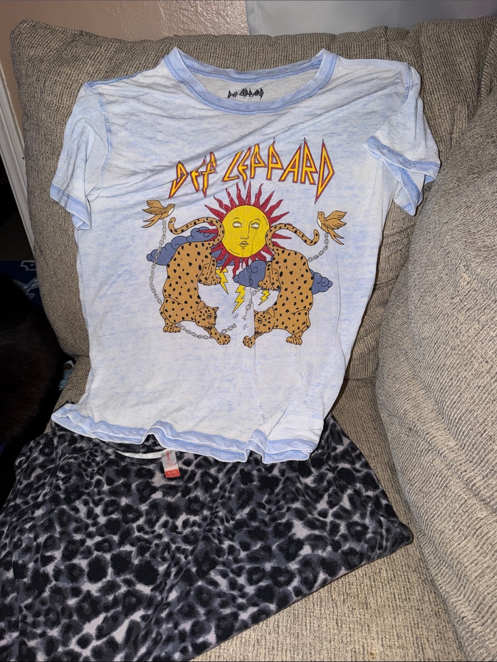 No Boundaries Light Blue Def Leppard Graphic Tee